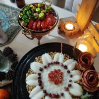 کیک و خاگینه و ساندویچ