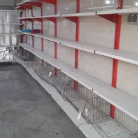 قفسه و میز وسط فروشگاهی