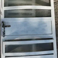 درب فلزی ورودی ساختمان