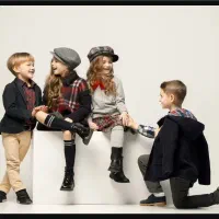 فروشنده پوشاک بچگانه (محدوده چیتگر)