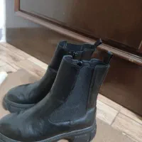 فروش یک جفت بوت زنانه