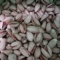 پسته ی خشک دامغان