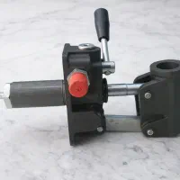 پمپ دستی هیدرولیک صنعتی سالم و نو / حجم ۲۵cc