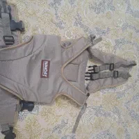 آغوشی نوزاد