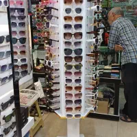 استند عینک پایه عینک