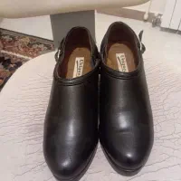 کفش سایز۴۰