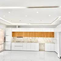 وکیل-آباد-تراس-بزرگ-قابل-چیدمان-تمدید-سالیانه