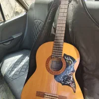 گیتار yamaha c40