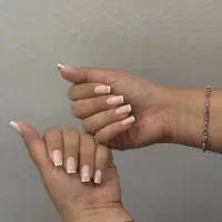 تخفیف خدمات ناخن به مدت کوتاه|خدمات آرایشگری و زیبایی|نیشابور, هفده شهریور|دیوار