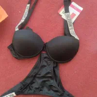 ست لباس زیر زنانه