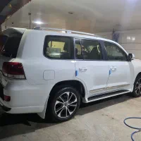 لندکروز درجه یک کم کار درحد