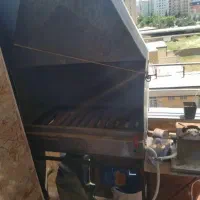 کباب پز ایستاده گازی پایه دار و دودکش دار در حد|اجاق گاز و لوازم برقی پختوپز|ارومیه, |دیوار