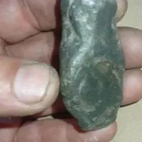 نگین و تندیس