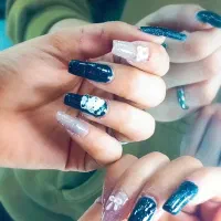 کاشت مژه و ناخن|خدمات آرایشگری و زیبایی|قم, شهرک مهدیه (مدرس)|دیوار