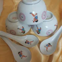 کاسه قدیمی چینی با قاشق