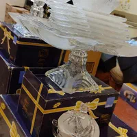 گلیم بلور،تابلوفرش، تعدادی لباس و کفش..|حراج|قرچک, میرزائی جنوبی|دیوار