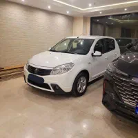 رنو ساندرو آخر 95 صفر