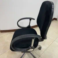 صندلی چرخ دار دارای جک تنظیم ارتفاع|صندلی و نیمکت|یزد, |دیوار