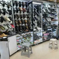 فروشنده کفش