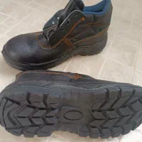 کفش کار سایز ۴۰|کیف، کفش، کمربند|سمنان, |دیوار