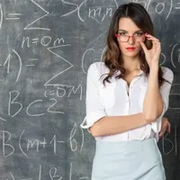 تدریس زبان انگلیسی دوره مبتدی تا متوسطه