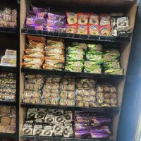 صندوق دار فروشگاه