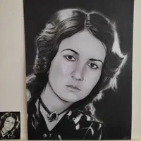 طراحی چهره سیاه قلم