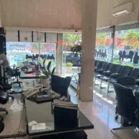 مغازه ۵۷ متری دو نبش بر اصلی شهرآرا|فروش مغازه و غرفه|تهران, شهرآرا|دیوار