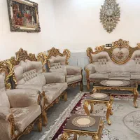 مبل سلطنتی هفت نفره با میز غذاخوری شش نفره|مبلمان خانگی و میز عسلی|اهواز, کمپلو جنوبی|دیوار