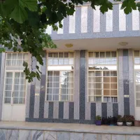 سوئیت  همکف شیک. حیاط وپارکینگ.سمیرم|اجارهٔ کوتاه‌مدت آپارتمان و سوئیت|سمیرم, |دیوار