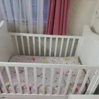 تخت کودک/در حد نو/اقتصادی|تخت و صندلی بچه|هشتگرد, شهرک بعثت|دیوار