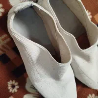 گیوه سفید سایز ۴۰ کاملا نو