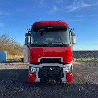 کشنده ولوو پشت مرز با شرایط ویژه|خودرو سنگین|تبریز, |دیوار