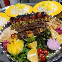 صندوقدار و ظرفشور خانم