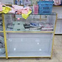 تعدادی ویترین ام دی اف