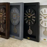 مجموعه‌ای خاص از ساعت‌های دیواری و ایستاده