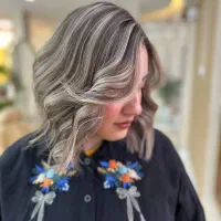 رنگ لایت|خدمات آرایشگری و زیبایی|مشهد, ایثار|دیوار