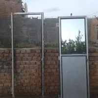 درب سرویس بهداشتی