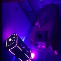 ماساژ و بادکش درمانی گرم