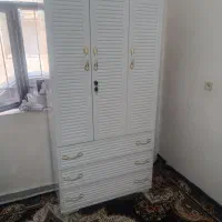 کمود ایستاده