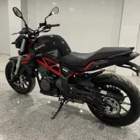 بنلی ۳۰۰ جفت مدل ۱۴۰۰