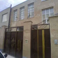 ۱۰۰متر ویلایی سنددار ملاباشی خیابان (املاک وارسته)