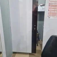 فروش کمد دیواری آرایشگاه و میز اپلاسیون