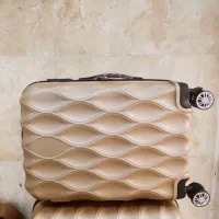 چمدان چهارتیکه|کیف، کفش، کمربند|بندرعباس, |دیوار