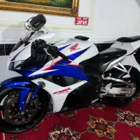 cbr 600درحد خشک|موتورسیکلت|تهران, آذربایجان|دیوار