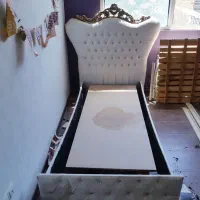 تخت تک نفره سلطنتی