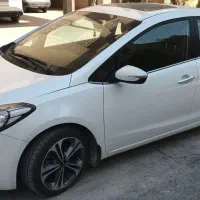 کیا سراتو YD مدل ۲۰۱۶