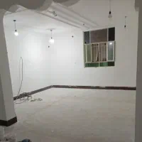 پشت بیمارستان /طبقه بالا /پارکینگ مجزا