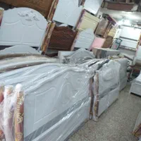 تخت و تشک|تخت و سرویس خواب|صومعه‌سرا, |دیوار