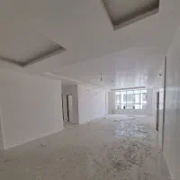 آپارتمان ۱۰۰ متری / لوکس ساختمان برند/ خیابان نور